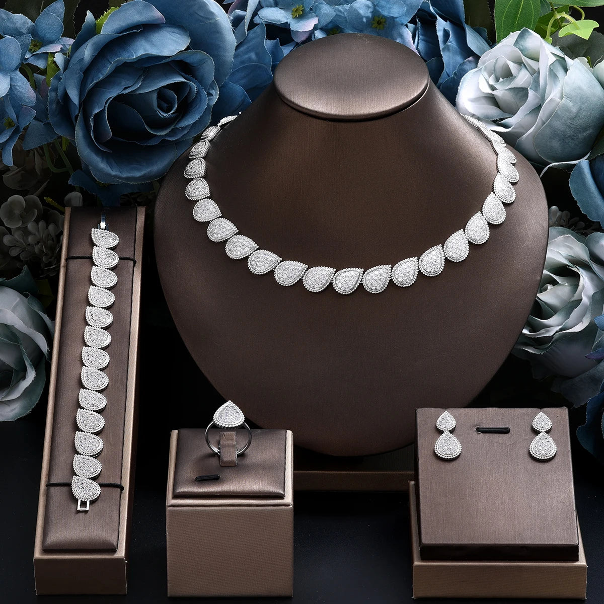 Lumineux Bridal Set