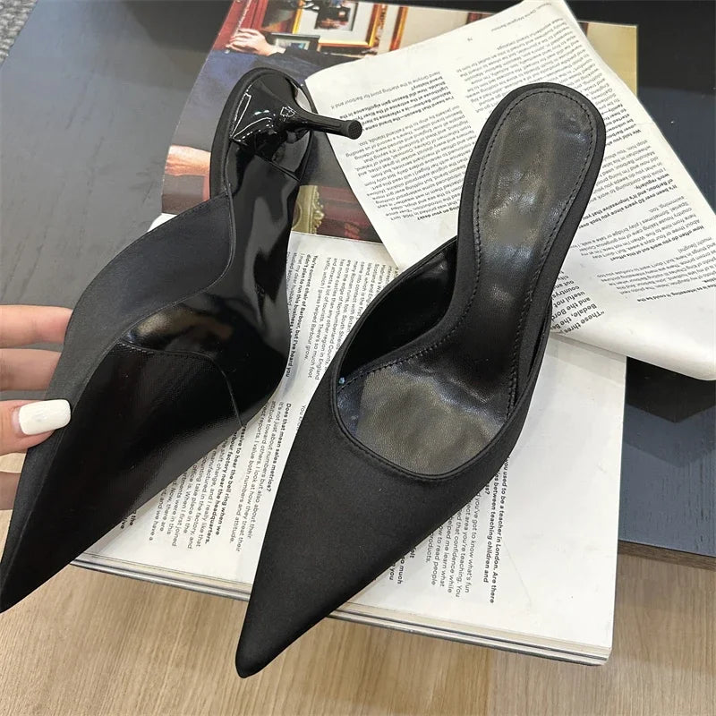 Luna Slide