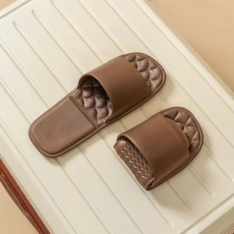 Nomad Foldable Slippers