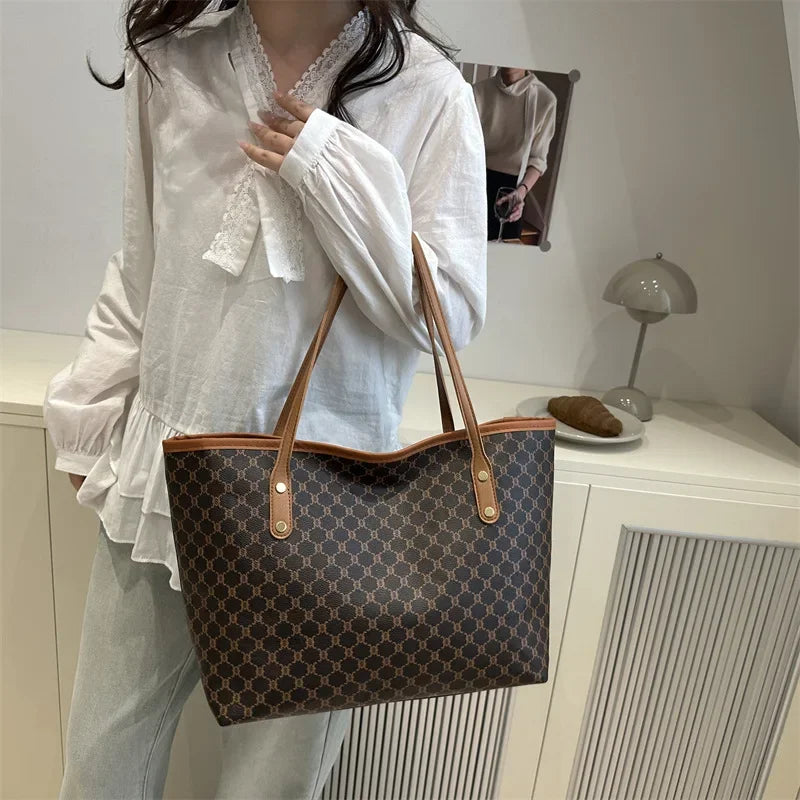 Mélia Carryall Tote